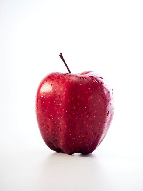 Premium Photo Red Apple Isolated On White Background