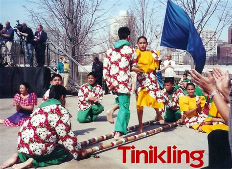 🏆 Filipino Traditional Dance Tinikling Tinikling 2019 02 12