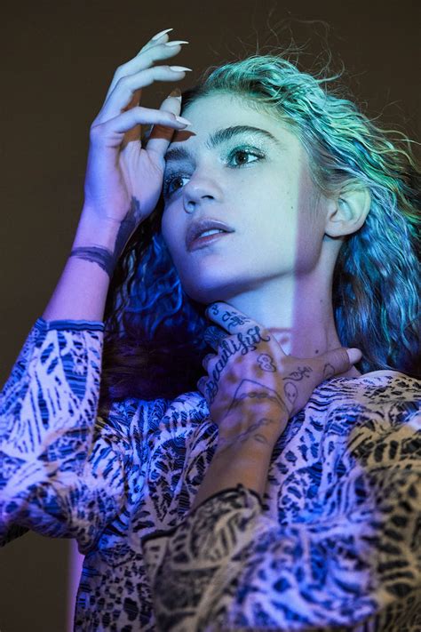 Grimes Covers Flaunt Magazine Issue 165 By Zoey Grossman Fashionotography