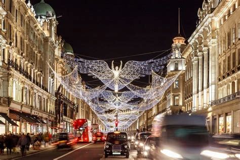 London Christmas Lights Bus Tour £1150 London Wowcher
