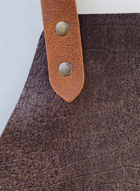 Basic Leather Apron Rustic Leather Stalwart Crafts UK