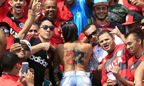 20h05 | início de jogo: Flamengo 2 x 0 Figueirense - Jornal O Globo