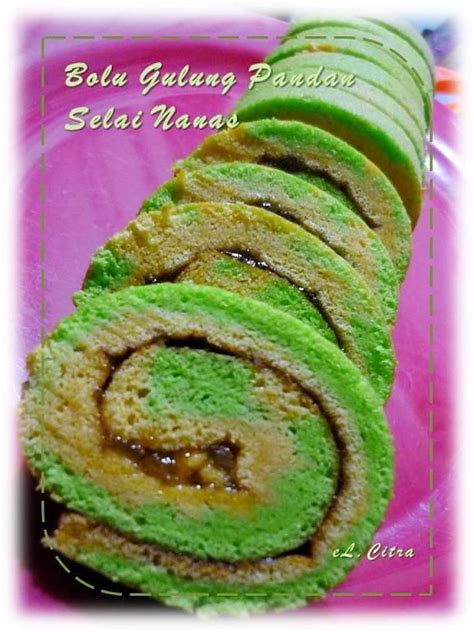 Bolu gulung cokelat, bolu gulung pandan mini, black devil roll cake dan red velvet roll cake. Bolu gulung pandan selai nanas | Food, How to make cake, Bolu