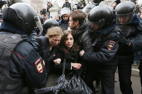 Wall Of Riot Police Greets Demonstrators At Sentencing Of Moscow