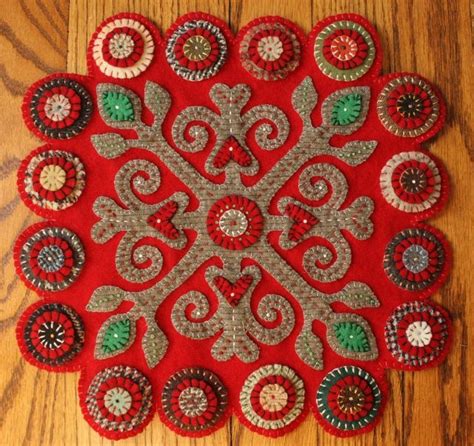 Wool Pennies For Valentines Day Penny Rug Patterns Penny Rug Penny Rugs