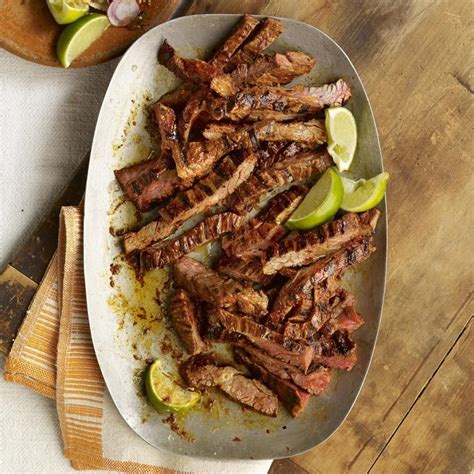 Easy Marinade Recipe For Carne Asada Spicy Recipes Marinated Skirt Steak Skirt Steak