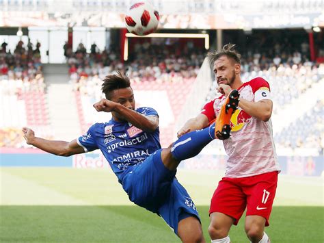 Rb salzburg (1.) tsv hartberg (10.) 3.000. Jetzt LIVE: TSV Hartberg gegen Red Bull Salzburg im Ticker ...