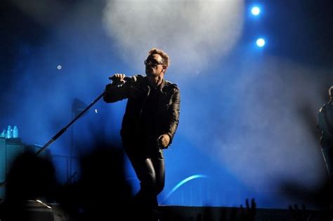 Young people do not watch television; U2 At Qwest Field, Seattle.It's A Beautiful Day. The best.... | Concert, Bono, Beautiful day