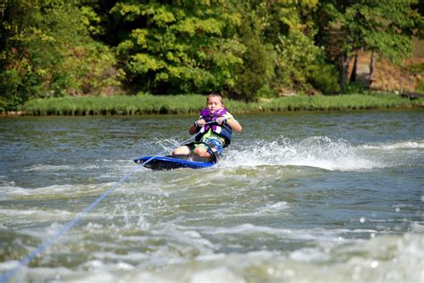 All About Knee Boarding