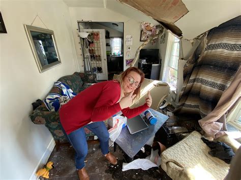 Every single vine ever eh bee family full compilation. A tornado flew around my room : nashville