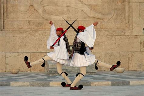 Tag #evzonesofgreece for a feature! Evzones: The Elite Guards of Athens — Greek City Times