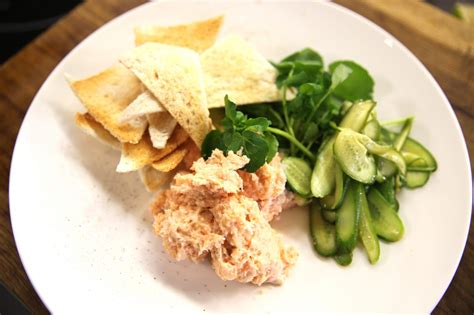 You've got all your favourite people around one table… only, you've just started wondering if mary will get on with jono and what edwina could. This smoked salmon mousse is a quick, easy and impressive ...