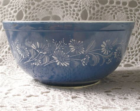 Pyrex Colonial Mist Mixing Bowl Blue Daisies 1960 S Blue Etsy