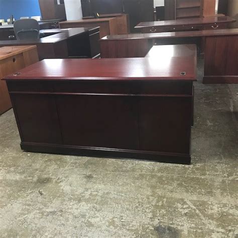 Refinished Traditional L Shaped Desk Office Furniture Warehouse