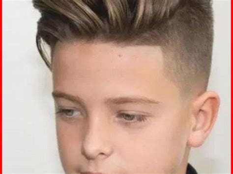 The candid booms swing the entire forehead creating a remarkable appeal. Best 13 Year Old Haircuts | Boys haircuts, 13 year old ...