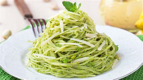 Wie viele Kalorien hat Pasta mit Pesto