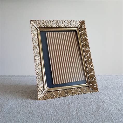 5 X 7 Gold Metal Picture Frame W Ornate Floral Design Hollywood
