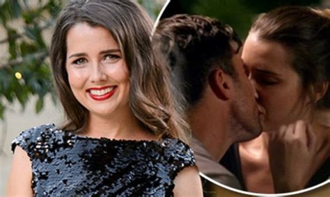The Bachelor S Heather Maltman Confesses She Wants To Bed Sam Wood