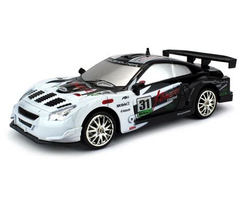 I caught the movie the fast and the furious: 1:24 Nissan Skyline GT-R RC Car Drift Racing King 4WD ...