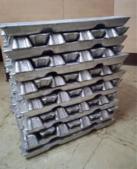 Hindalco Aluminium Ingots Available Grade P0406 20kg At Rs 250kg In