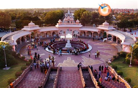 This universe is pervaded by one reality. Photo Gallery - Gajanan Maharaj Temple Shegaon ...