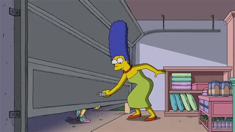 Yarn Namaste The Simpsons 1989 S30e23 Crystal Blue Haired