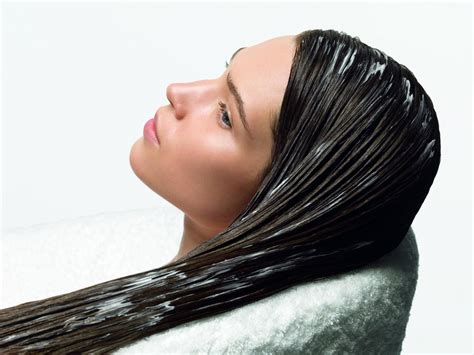 Besides good quality brands, you'll also find plenty of discounts when you shop for dry hair mask during big sales. 3 DIY Hair Mask for Dry Flaky Scalp for Neglected Hair Care
