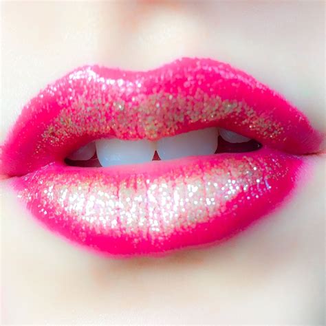 glitter lips makeup sparkle glitter lips artistry makeup new makeup ideas