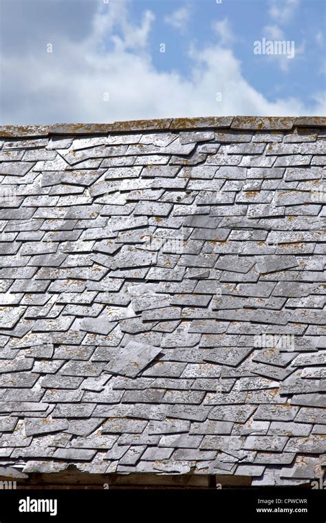 Old Slate Roof Hi Res Stock Photography And Images Alamy