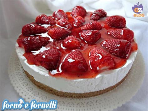 Ricetta, Biscotti, Torta: Cheesecake alla fragola giallo ...