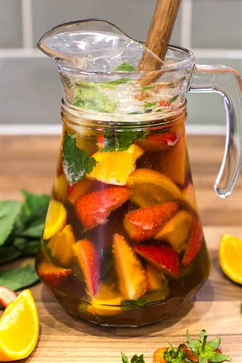 How To Make Traditional British Pimms By A Real Brit