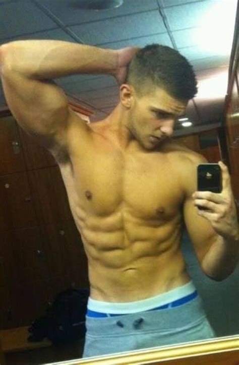Pin By James Vandergill On Men With Images Guy Selfies Guys Male Models Shirtless