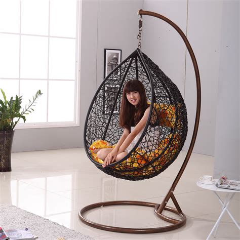 This makes the hanging chair ideal for sipping a drink or reading a book. Chairs That Hang From The Ceiling - HomesFeed