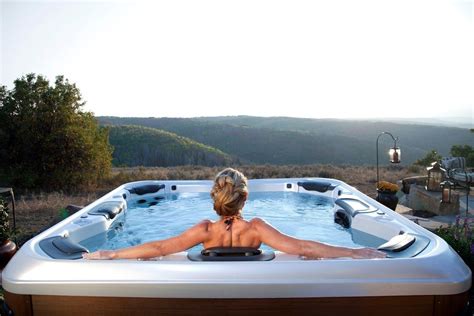 Choosing Hot Tub Placement Wellis Hot Tubs Of Colorado