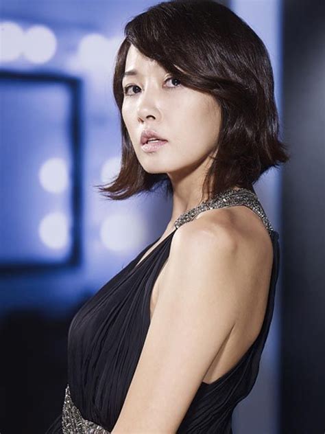 Kim Sun Ah Scheduled For Shoulder Surgery Dramabeans Korean Drama Recaps