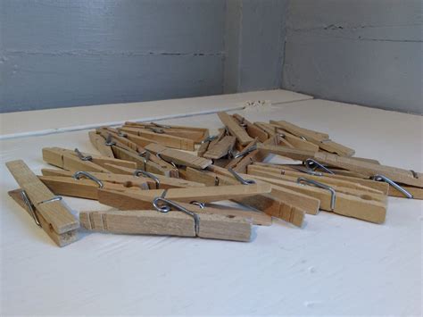 Vintage Clothes Pins Wood Metal Spring Clothes Line Pins Lot Of 25