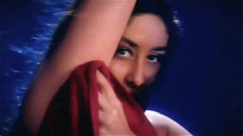 Mujhko Neend Aa Rahi Hai Ajnabee 2001 Full Hd Video Song Akshay Kumar Kareena Kapoor Youtube