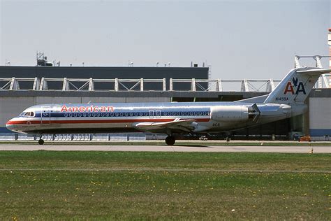 Pl18mai03aaf1002 American Airlines Fokker 100 N1459a Pierre