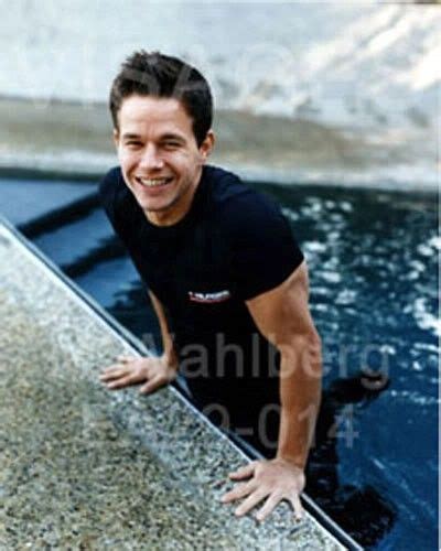 Pin By Leilani Montoya On Mark Wahlberg Photoshoot Sessions Mens