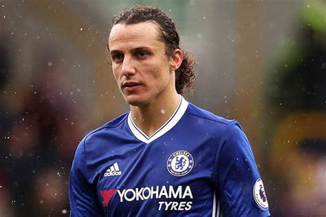 Luiz — ist der familienname folgender personen: Chelsea v Man City: David Luiz still suffering from Sergio ...