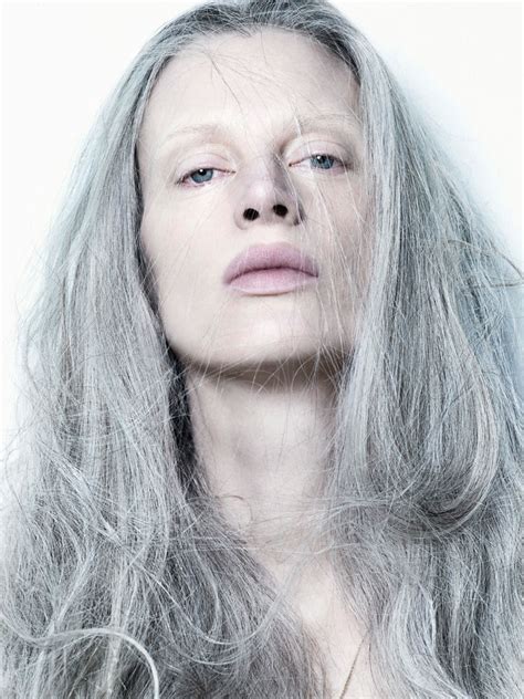 She is known for her unconventional, androgynous appearance. Fashion Inspiration | Kirsten McMenamy Hair | Cool Chic ...