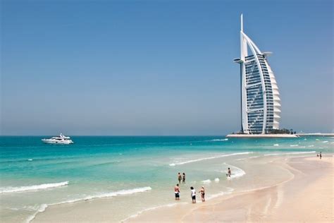 Public Beaches In Dubai The Travelers Zone