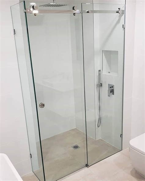 Frameless Adjustable Sliding Shower Screen 1500900 8mm Front Return