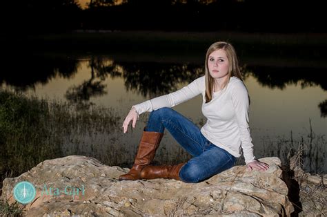 Country Girl Senior Portraits San Antonio Wedding