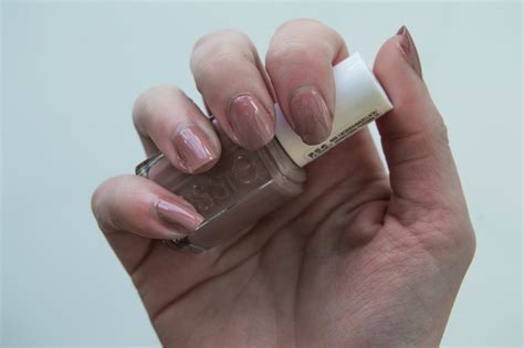 essie lady like review a long lasting formula with easy application uptown oracle