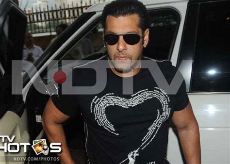 Salman Khan To Endorse Tiger Biscuits