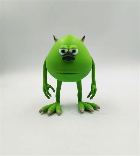 Mike Wazowski Meme Skulptur Handbemalte Figur Dank Sulley Etsy