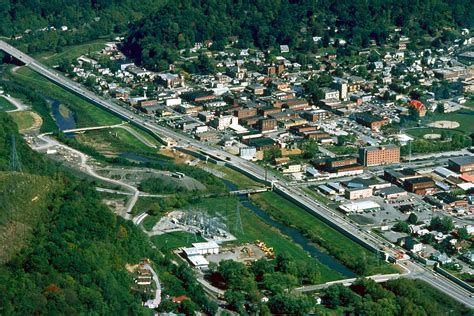 Fileharlan Kentucky Aerial View Wikipedia