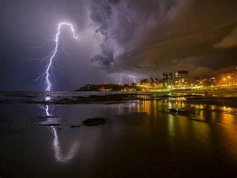 Hail Lightning In Hunter Storm Newcastle Herald Newcastle Nsw