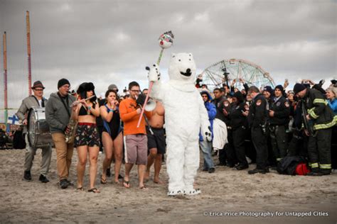 Photos From The New Year S Day Polar Bear Plunge At Coney Island